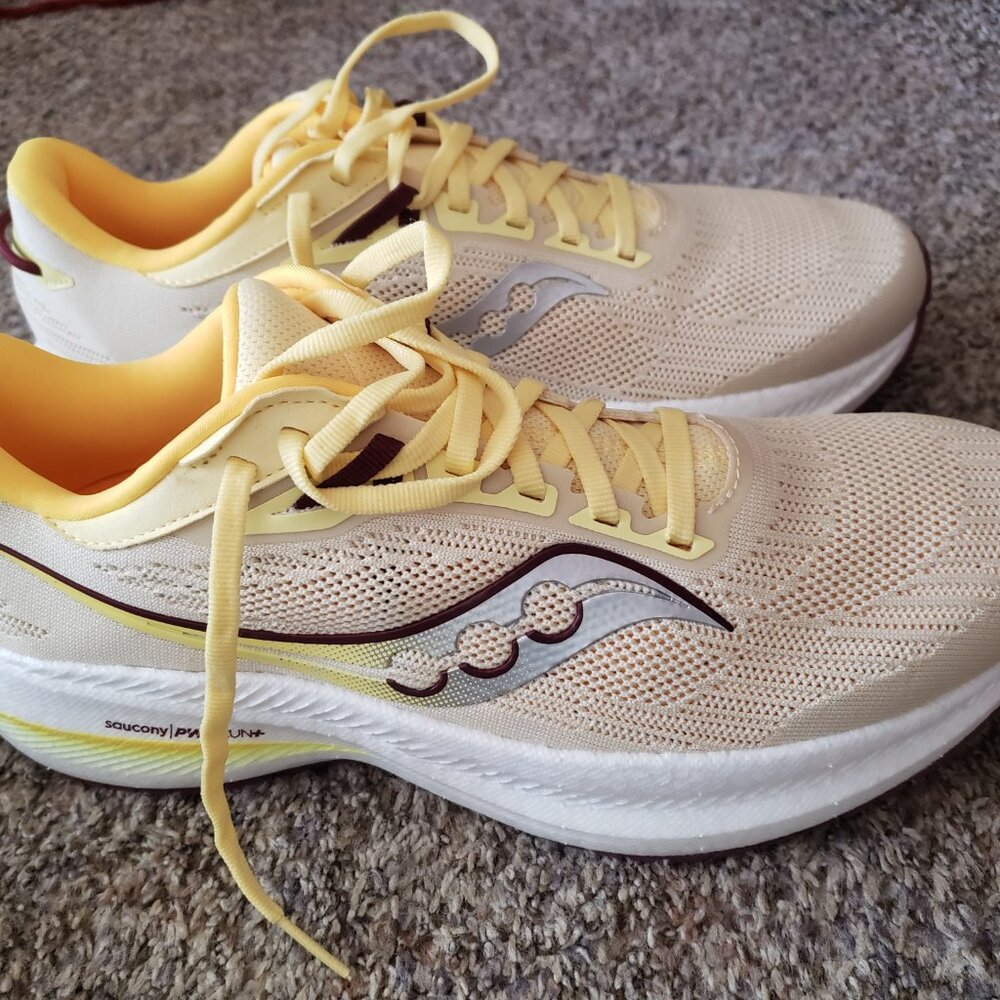 Saucony Triumph 21 shoes, NWT, size 10.5, Glow/Sundown - Picture 5 of 8